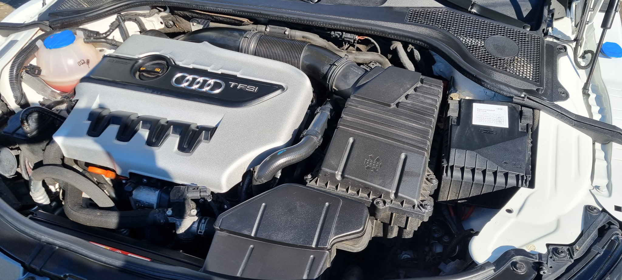 Audi TTS motorruimte